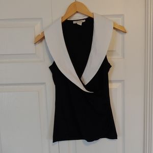 White house black market dramatic collar top small
